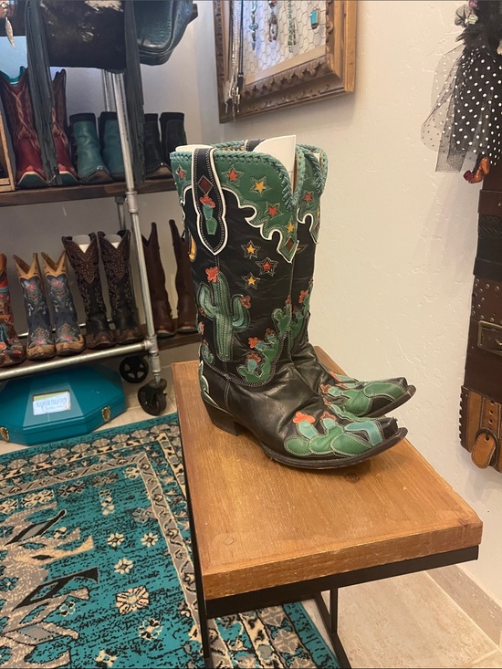 Old Gringo Shoes - Old Gringo Black with Green & Turquoise Embroidered Western Boots